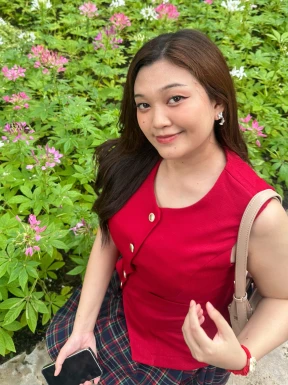 Thai girl for dating