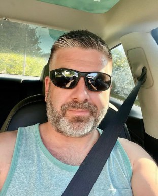American men looking for love